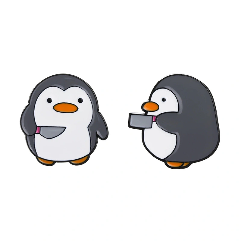 Set Enamel Pin - Penguin Holding Knife (2pcs)